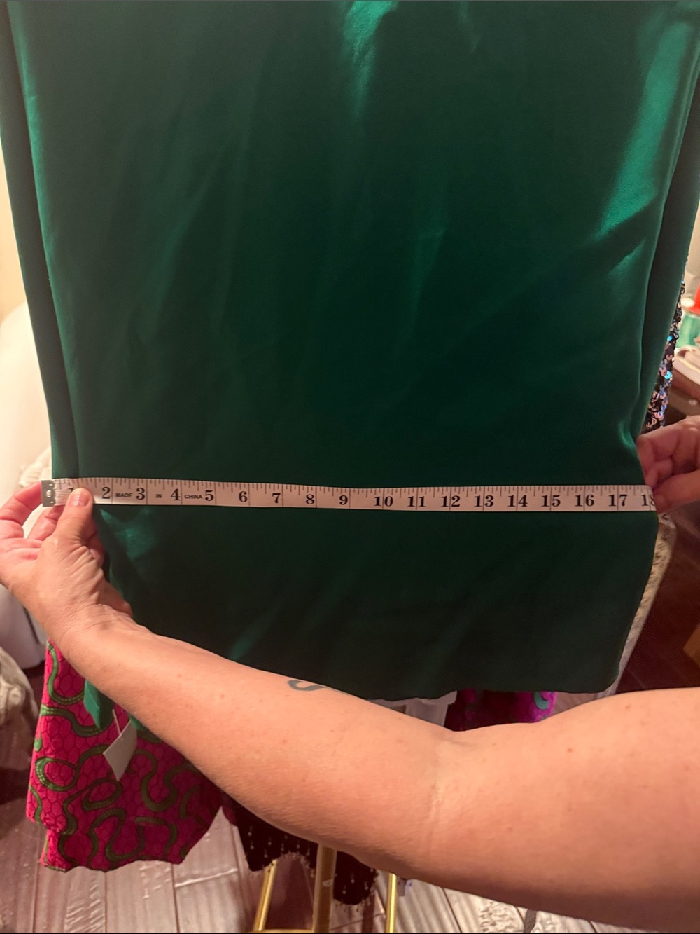 Saks Fifth Avenue Green Women's Sweater - Picture 6 of 8